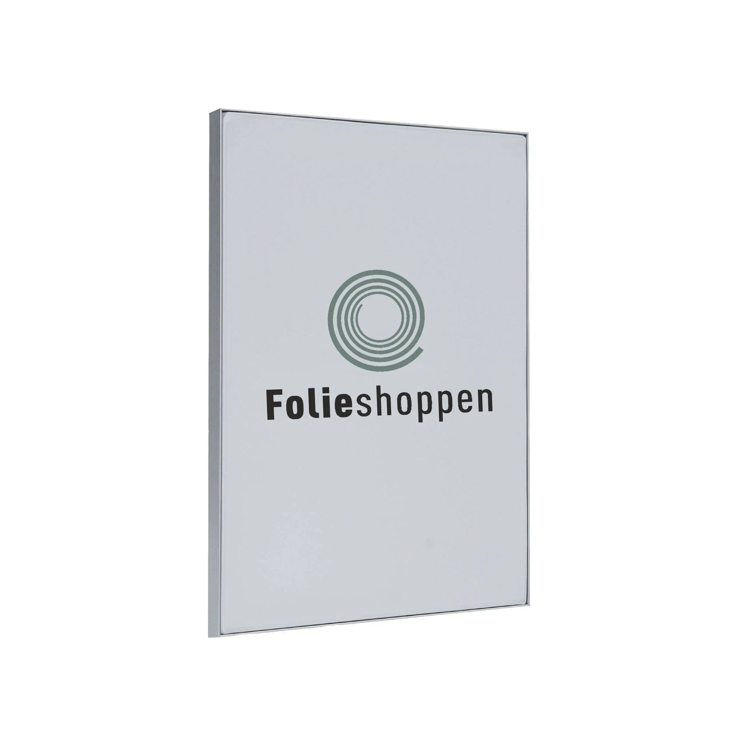 Rektangulært banner med aluminiumramme og "Folieshoppen" tekst.