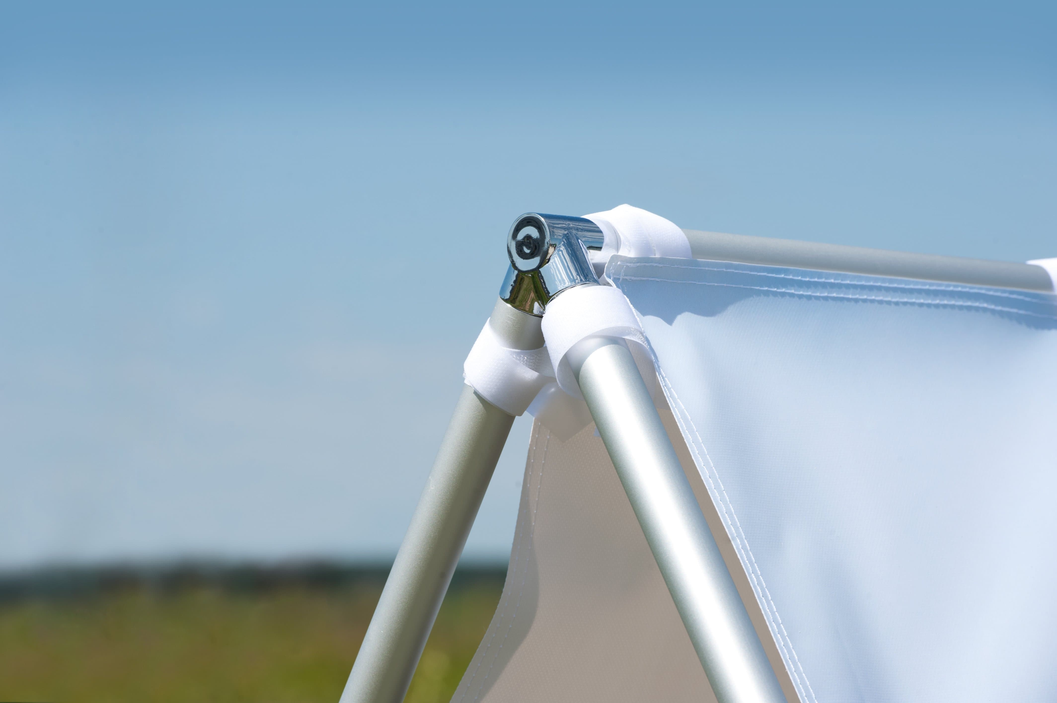 Enkeltsidet aluminium A-Frame 100 x 100 cm.