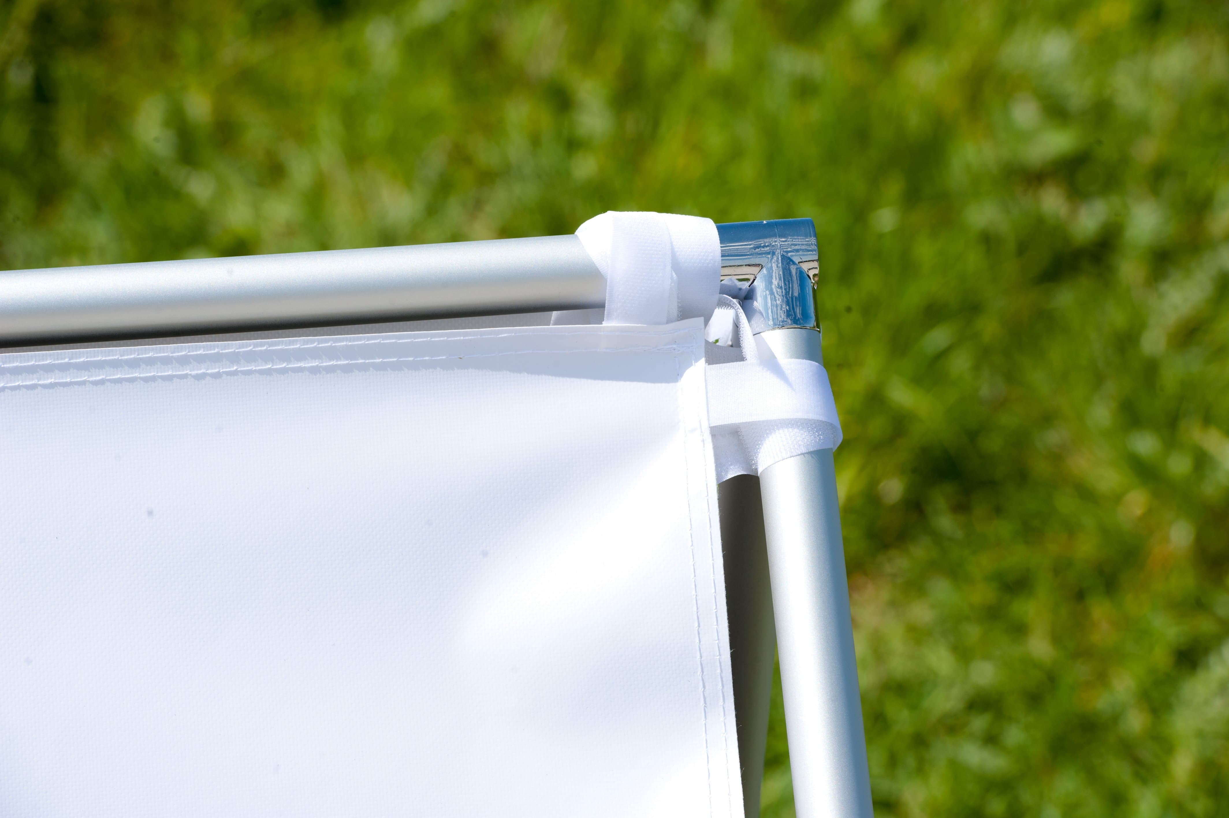 Enkeltsidet aluminium A-Frame 100 x 100 cm.