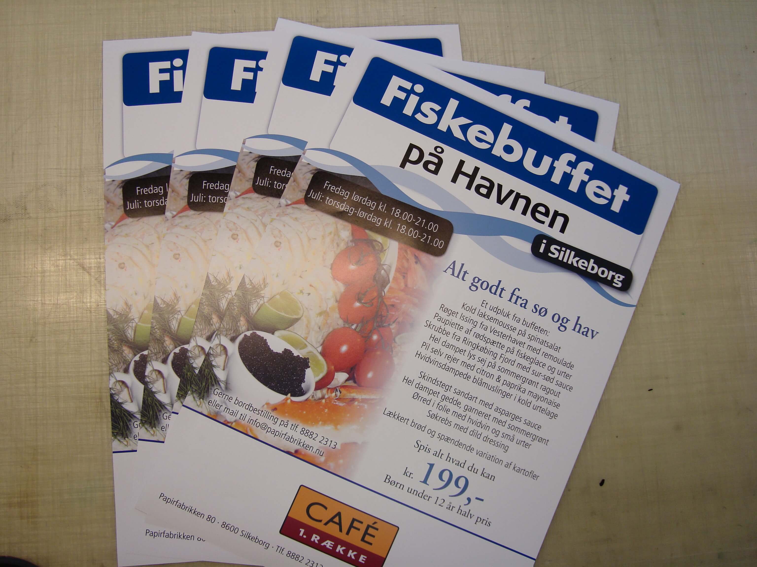 Selvklæbende plakat