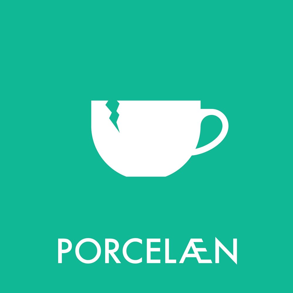Grøn baggrund med hvidt ikon af en knækket kop og teksten "PORCELÆN" nederst.