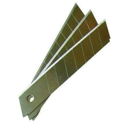 Knivblade med scorede linjer og hul i bunden, arrangeret i en vifteform, med en metallisk overflade.